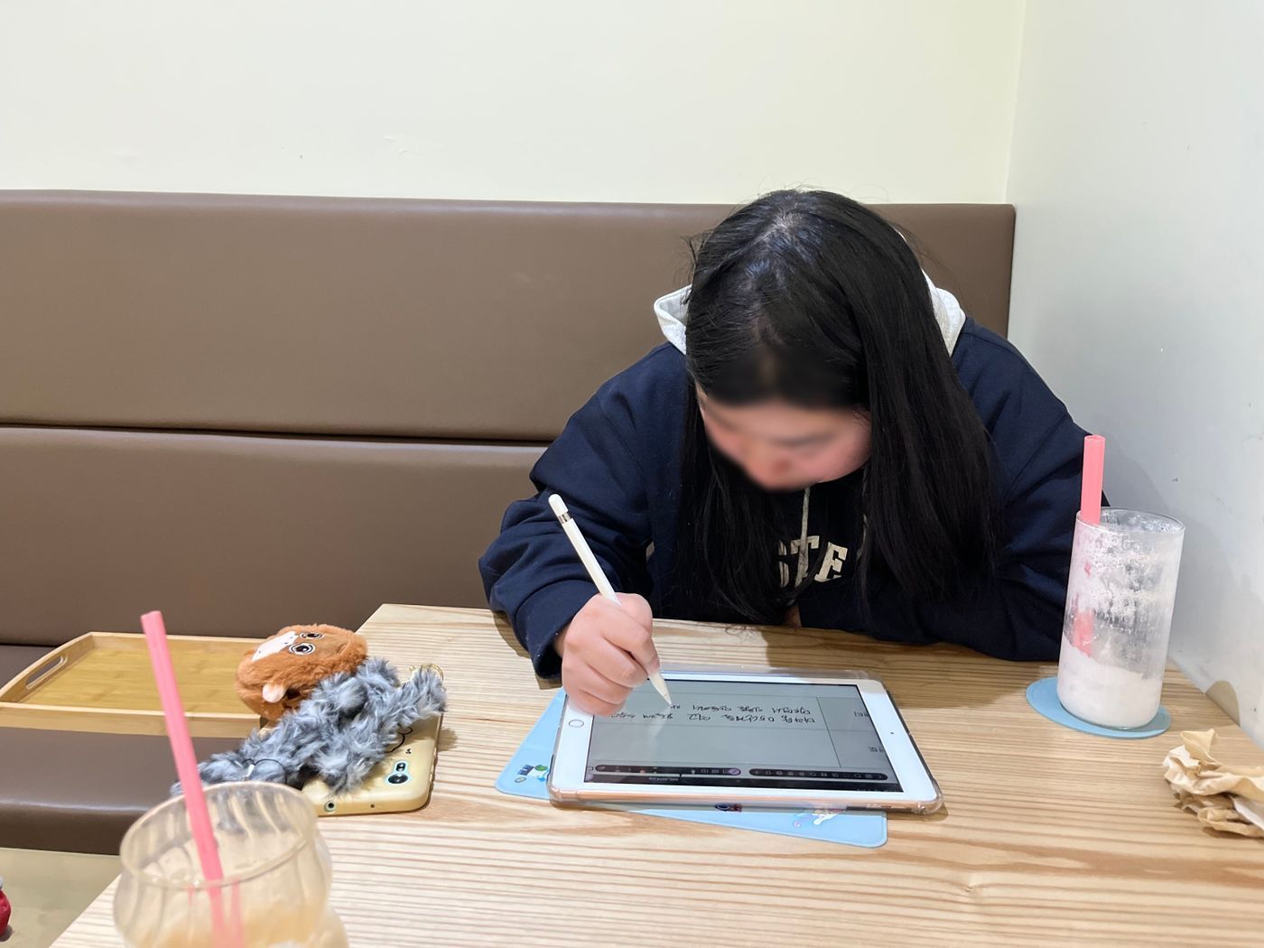 SE-c7e57bec-dbd9-4c00-9846-3c7b34b07497